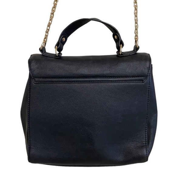 Forever 21 Black Faux Leather Quilted Shoulder Bag - Picture 5 of 8